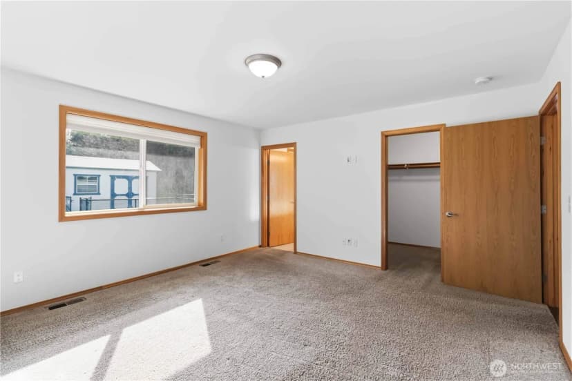 Property photo for 58 Alger Creek Heights Road, Cathlamet photo 24
