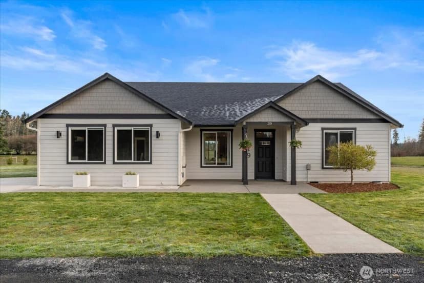 Property photo for 219 Bremgartner Road, Winlock photo 3