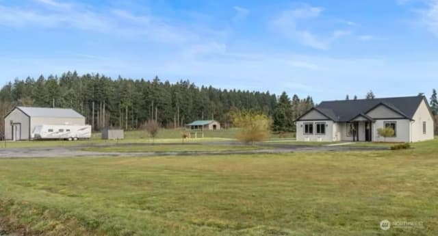 Property photo for 219 Bremgartner Road, Winlock