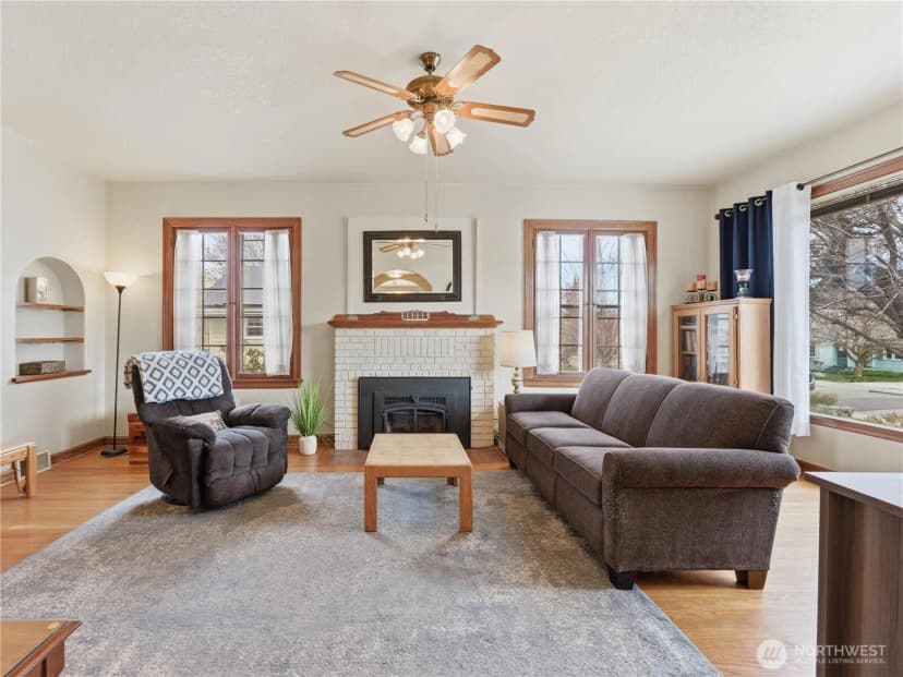 Property photo for 106 N Franklin Avenue, Wenatchee photo 5