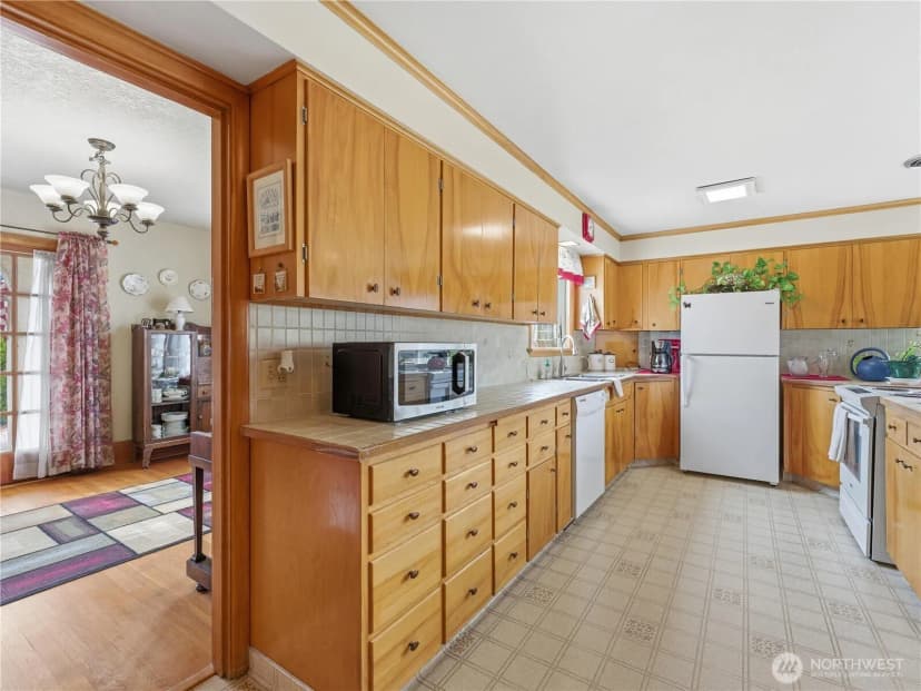 Property photo for 106 N Franklin Avenue, Wenatchee photo 8