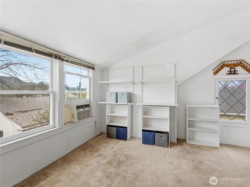 Property photo for 106 N Franklin Avenue, Wenatchee photo 21