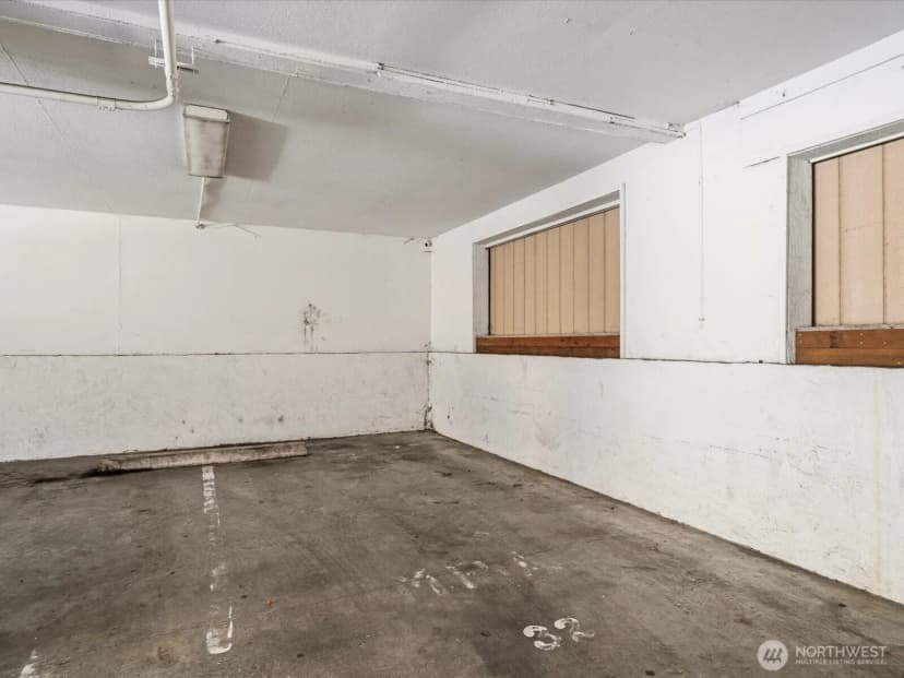 Property photo for 14344 N Stone Avenue #32, Seattle photo 16