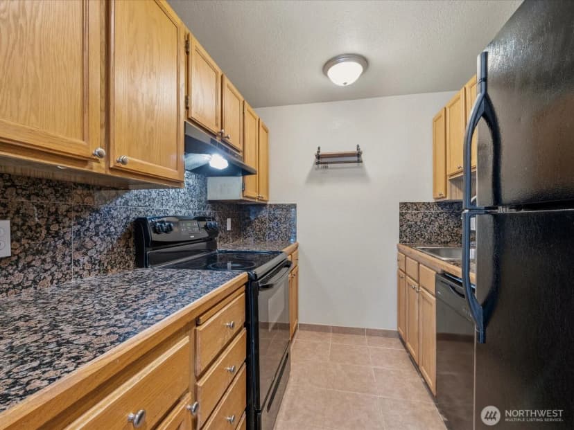 Property photo for 14344 N Stone Avenue #32, Seattle photo 8