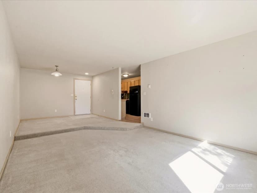 Property photo for 14344 N Stone Avenue #32, Seattle photo 7