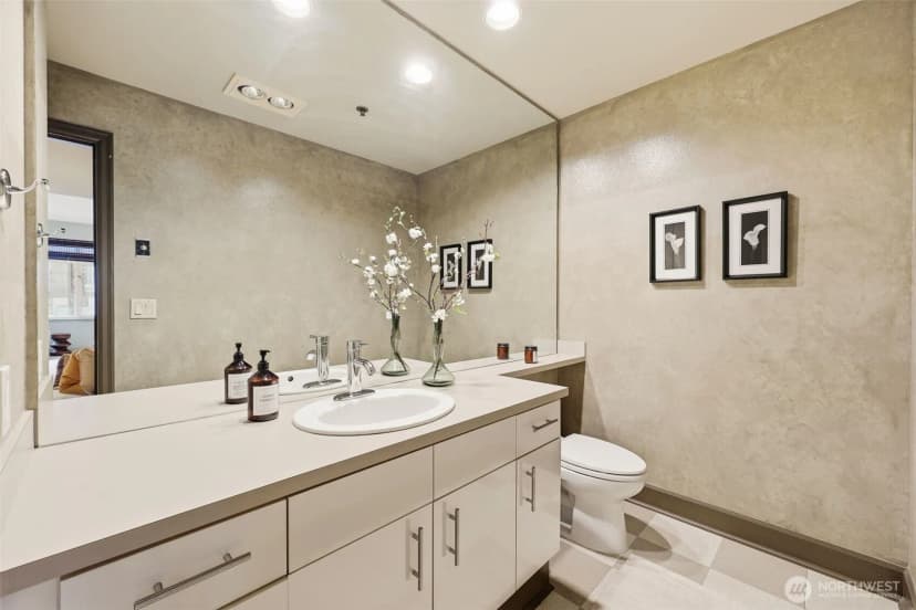 Property photo for 2030 Western Avenue #614, Seattle photo 27