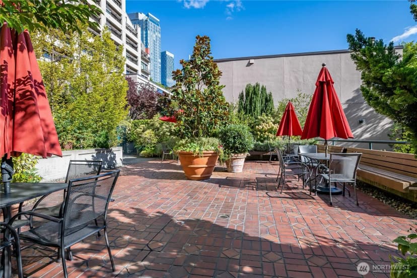 Property photo for 2030 Western Avenue #614, Seattle photo 32