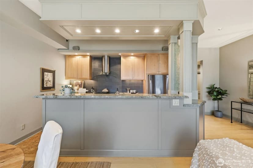 Property photo for 2030 Western Avenue #614, Seattle photo 13