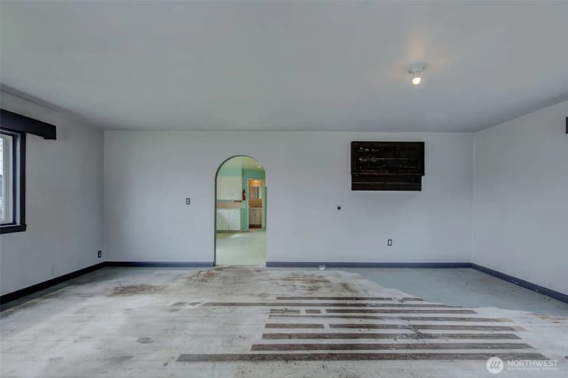 Property photo for 326 S Columbia Avenue, Waterville photo 10