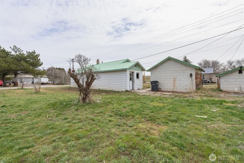 Property photo for 326 S Columbia Avenue, Waterville photo 5
