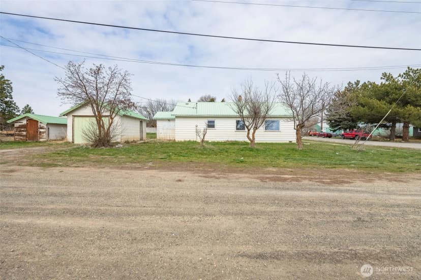 Property photo for 326 S Columbia Avenue, Waterville photo 17