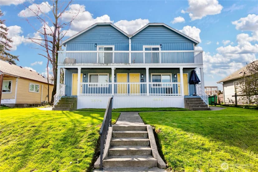 Property photo for 3572 -3574 E F Street, Tacoma photo 2