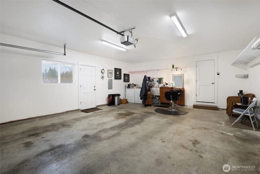 Property photo for 16517 43rd Avenue E, Tacoma photo 29