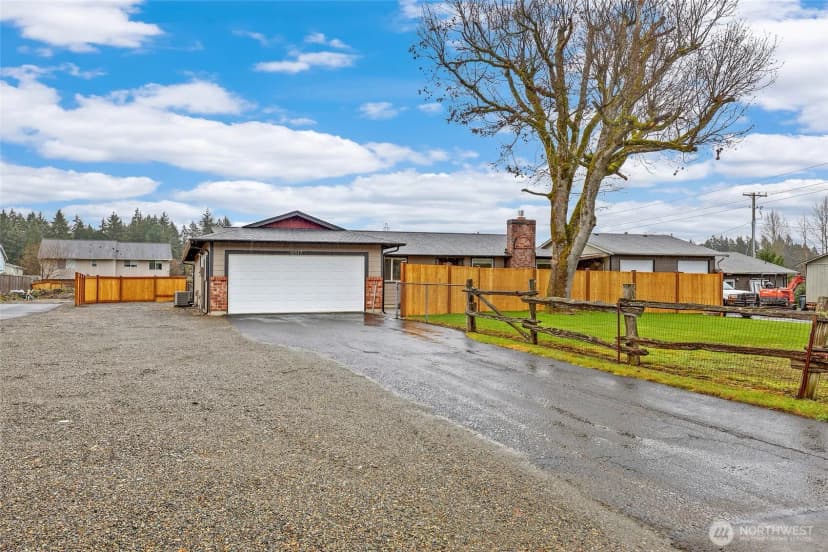 Property photo for 16517 43rd Avenue E, Tacoma