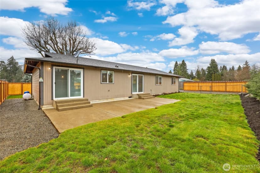 Property photo for 16517 43rd Avenue E, Tacoma photo 30