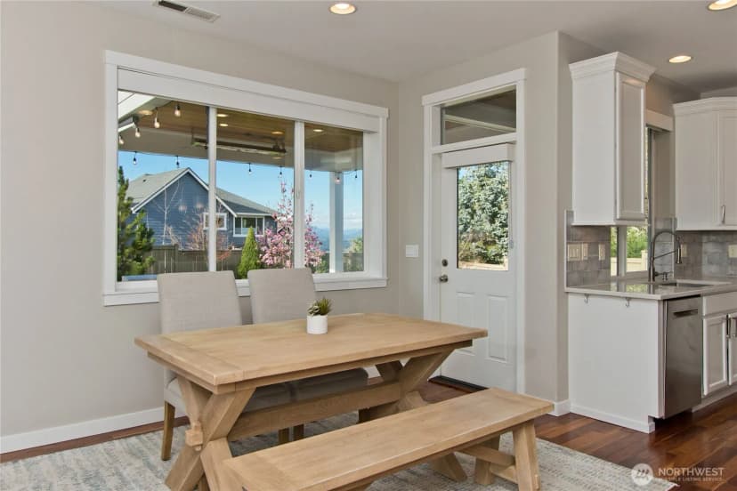 Property photo for 34227 Se Nye Street, Snoqualmie photo 8