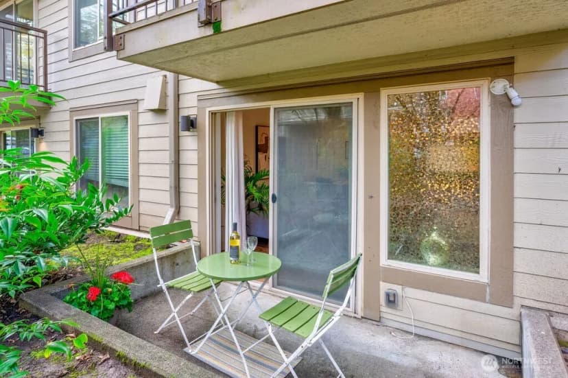 Property photo for 566 Prospect Street #108, Seattle photo 17