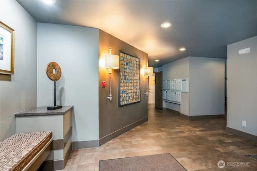 Property photo for 566 Prospect Street #108, Seattle photo 2