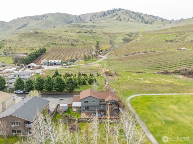 Property photo for 109 Nelmida Lane, Chelan photo 3