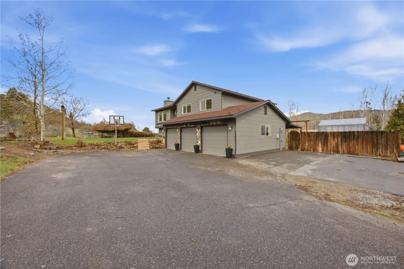 Property photo for 109 Nelmida Lane, Chelan photo 12