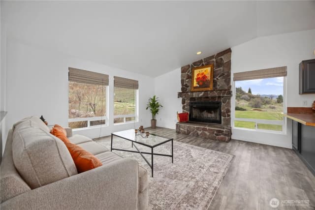 Property photo for 109 Nelmida Lane, Chelan photo 5