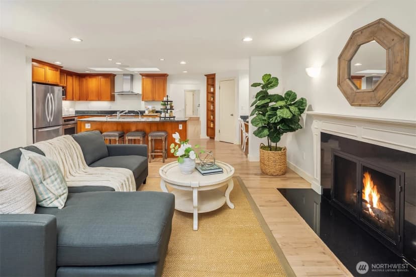 Property photo for 8021 Se 57th Street, Mercer Island photo 11
