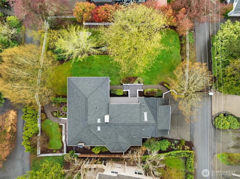 Property photo for 8021 Se 57th Street, Mercer Island photo 33