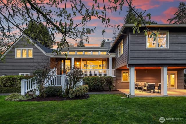 Property photo for 8021 Se 57th Street, Mercer Island