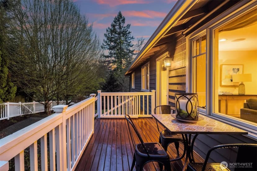 Property photo for 8021 Se 57th Street, Mercer Island photo 14