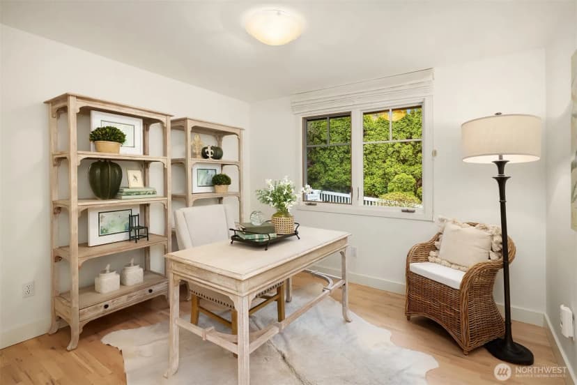 Property photo for 8021 Se 57th Street, Mercer Island photo 15