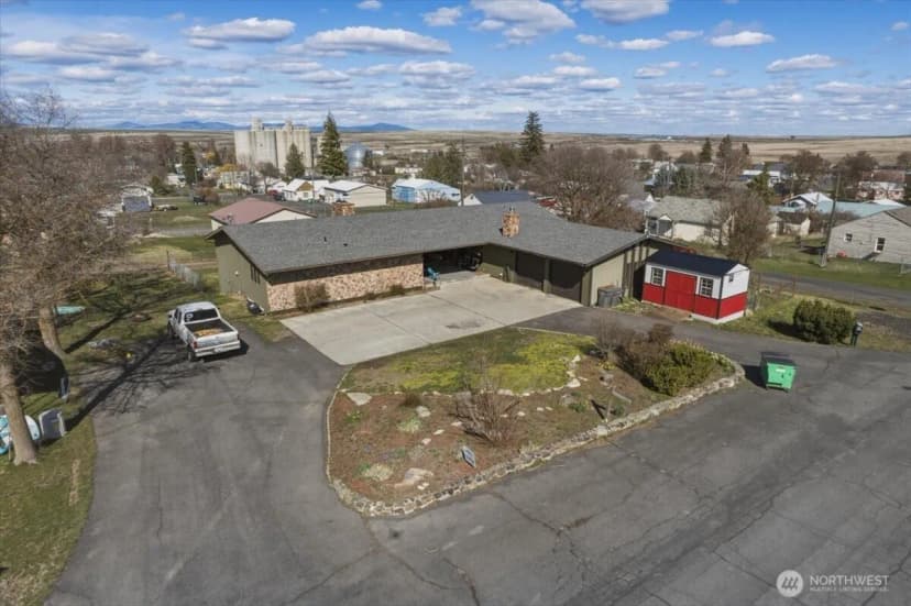 Property photo for 313 Se Trinity Avenue, Wilbur photo 33