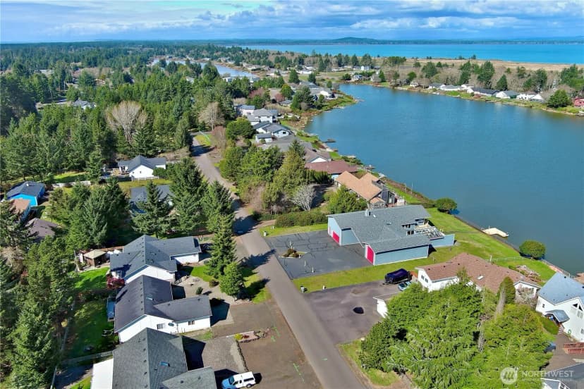 Property photo for 341 Ponderosa Loop Ne, Ocean Shores photo 35