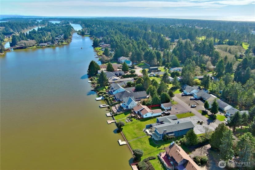 Property photo for 341 Ponderosa Loop Ne, Ocean Shores photo 33