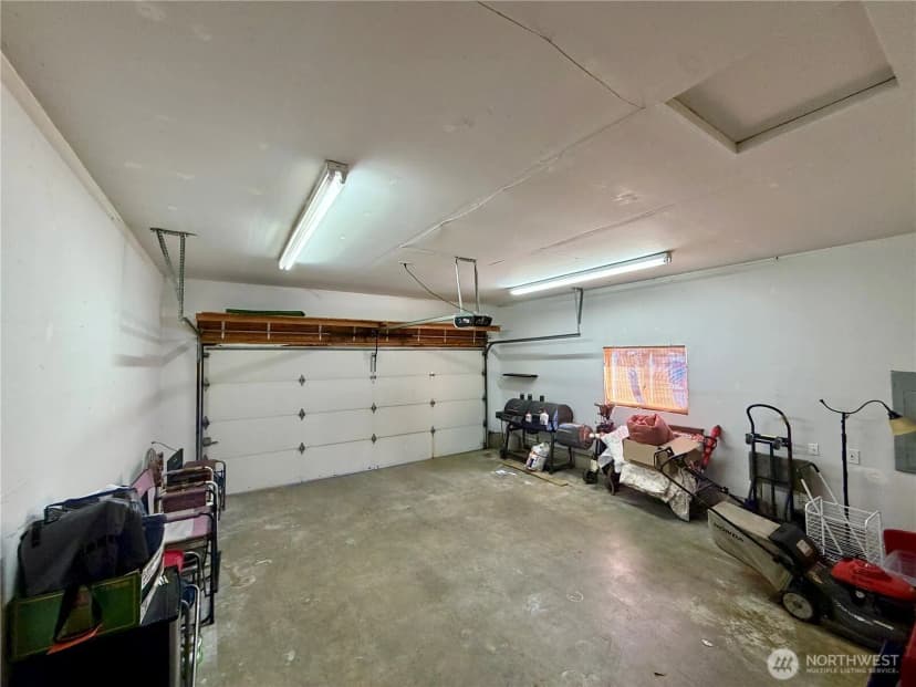 Property photo for 341 Ponderosa Loop Ne, Ocean Shores photo 10