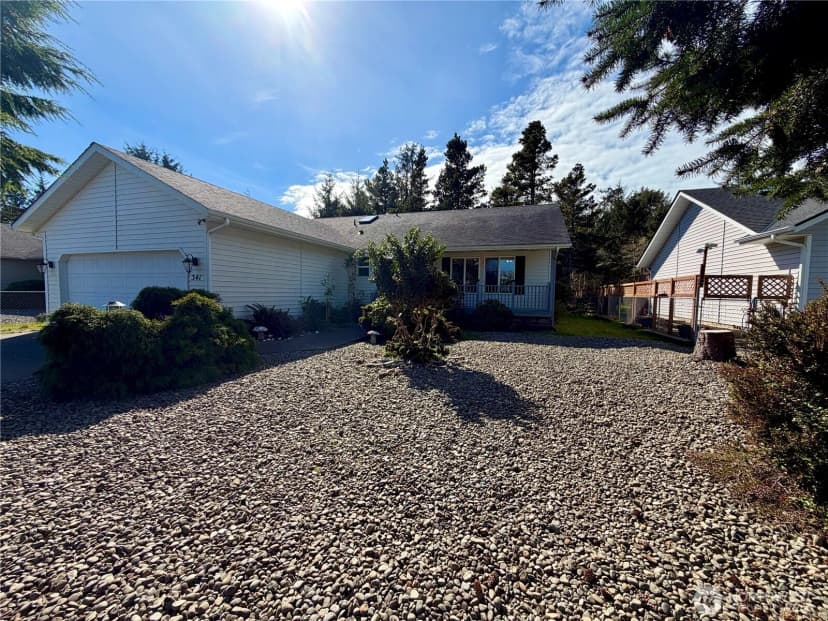 Property photo for 341 Ponderosa Loop Ne, Ocean Shores photo 26