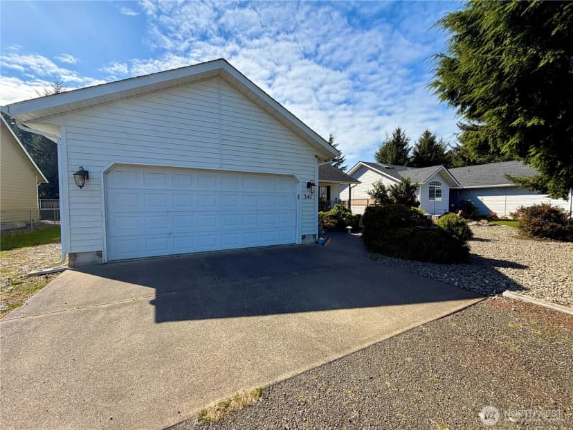 Property photo for 341 Ponderosa Loop Ne, Ocean Shores photo 27