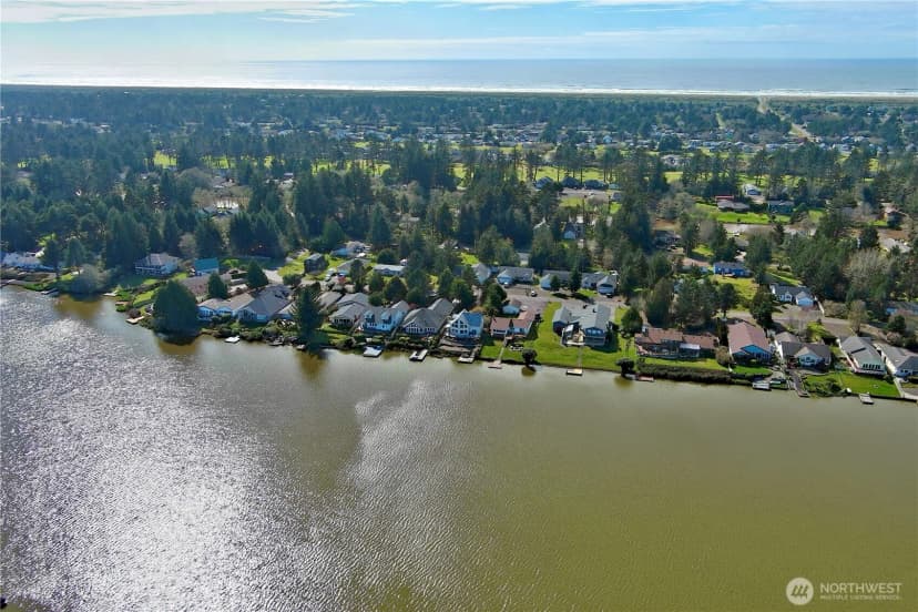 Property photo for 341 Ponderosa Loop Ne, Ocean Shores photo 34