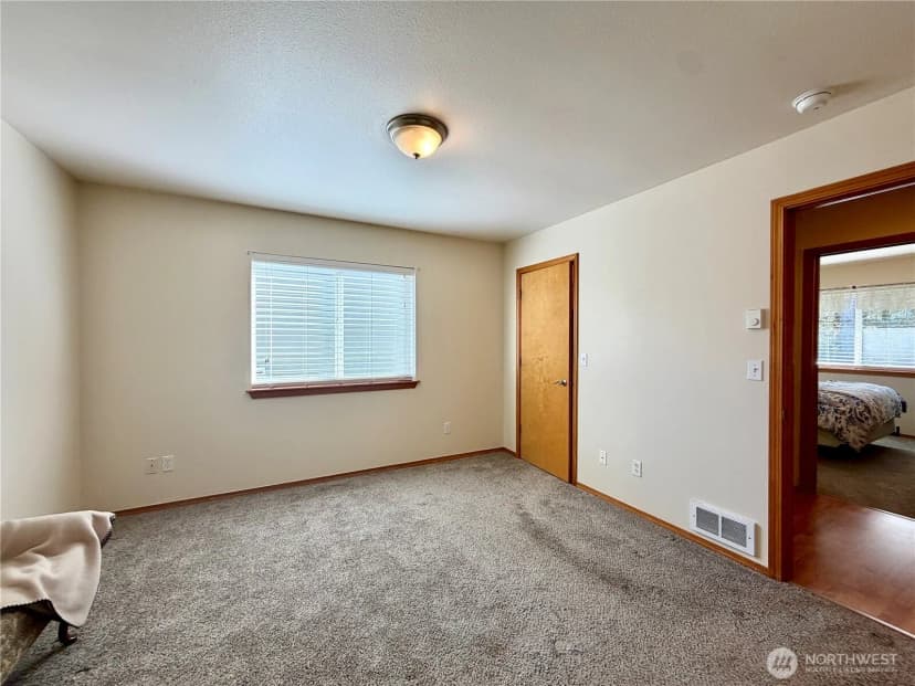 Property photo for 341 Ponderosa Loop Ne, Ocean Shores photo 22