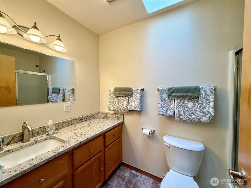 Property photo for 341 Ponderosa Loop Ne, Ocean Shores photo 13