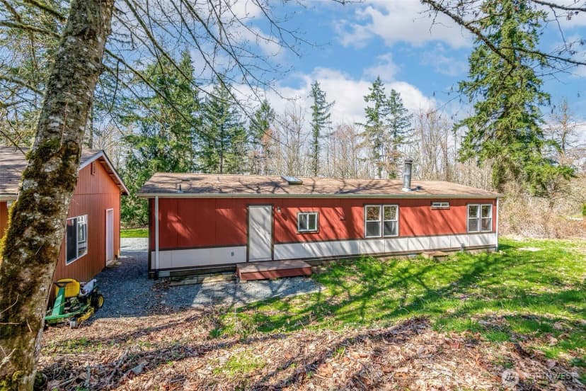 Property photo for 8511 361st Street E, Eatonville photo 24