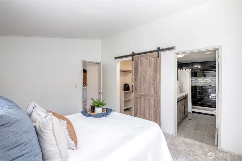 Property photo for 8511 361st Street E, Eatonville photo 13