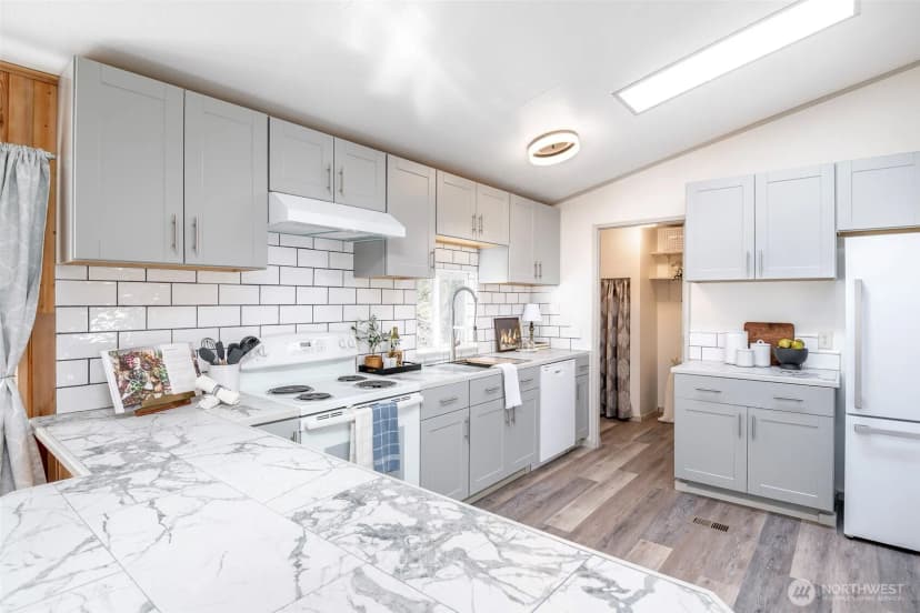 Property photo for 8511 361st Street E, Eatonville photo 8