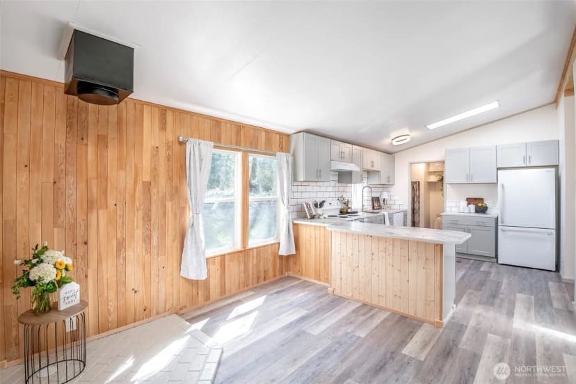 Property photo for 8511 361st Street E, Eatonville photo 7