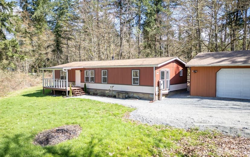 Property photo for 8511 361st Street E, Eatonville photo 2
