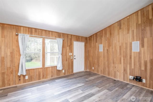 Property photo for 8511 361st Street E, Eatonville photo 4