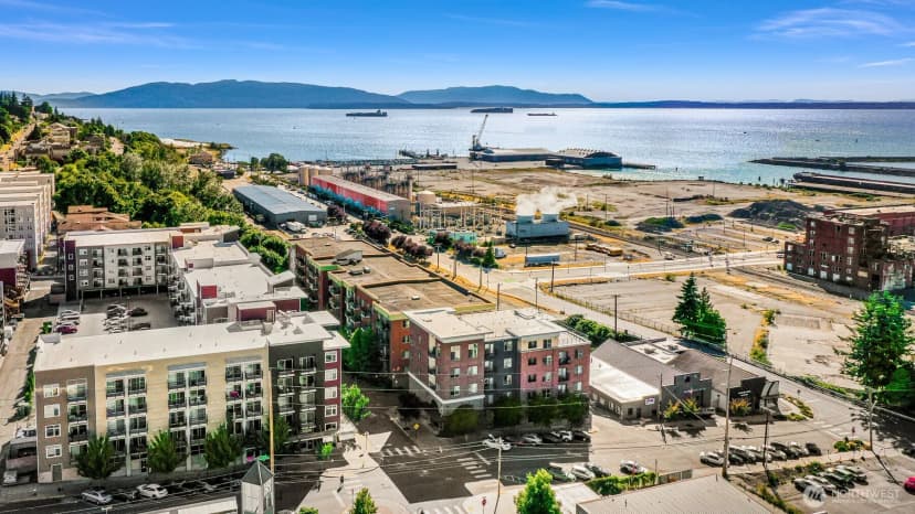 Property photo for 1015 Railroad Avenue #512, Bellingham photo 32