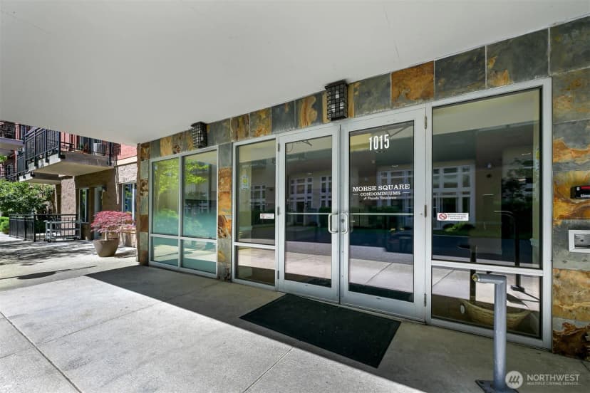 Property photo for 1015 Railroad Avenue #512, Bellingham photo 7