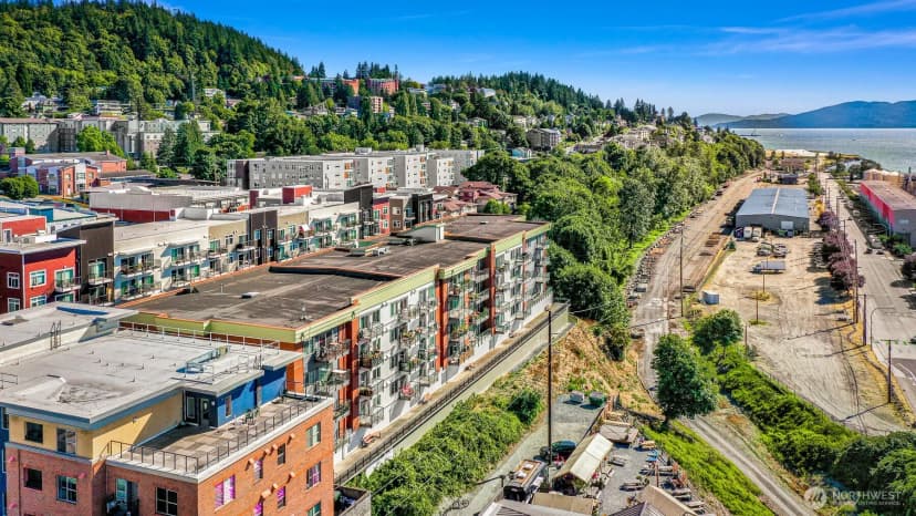 Property photo for 1015 Railroad Avenue #512, Bellingham photo 31