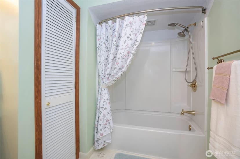 Property photo for 17843 Nw Seabeck Holly Road, Seabeck photo 22