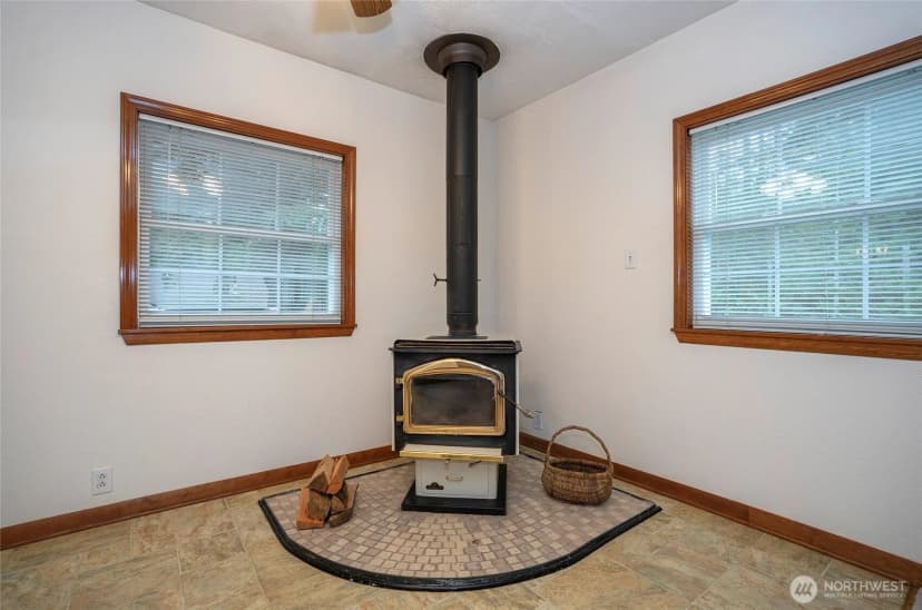 Property photo for 17843 Nw Seabeck Holly Road, Seabeck photo 16